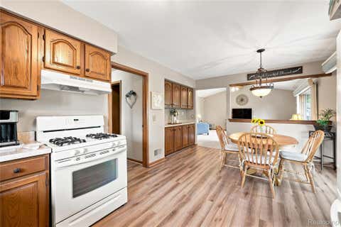 Tiny photo for 51957 N Adele Circle, Chesterfield Township, MI 48047 (MLS # 20261066823)