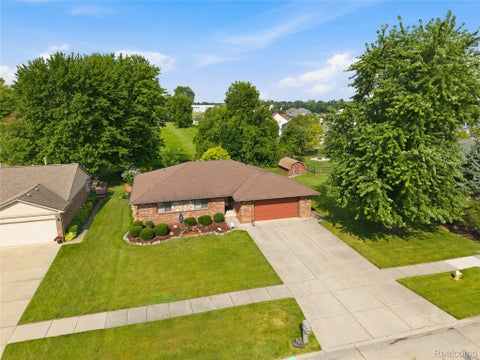 Tiny photo for 51957 N Adele Circle, Chesterfield Township, MI 48047 (MLS # 20261066823)