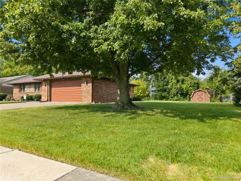 Tiny photo for 51957 N Adele Circle, Chesterfield Township, MI 48047 (MLS # 20261066823)