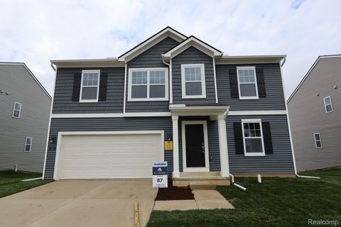 719 Knollwood Bend Chelsea City MI 48118