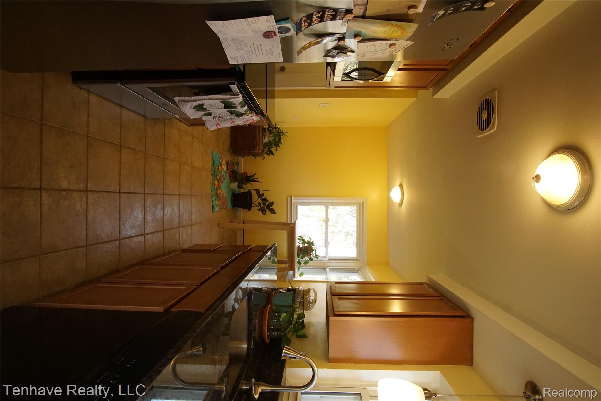 24330 MANISTEE Street