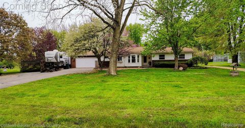 222 Bain Drive Howell Township MI 48855