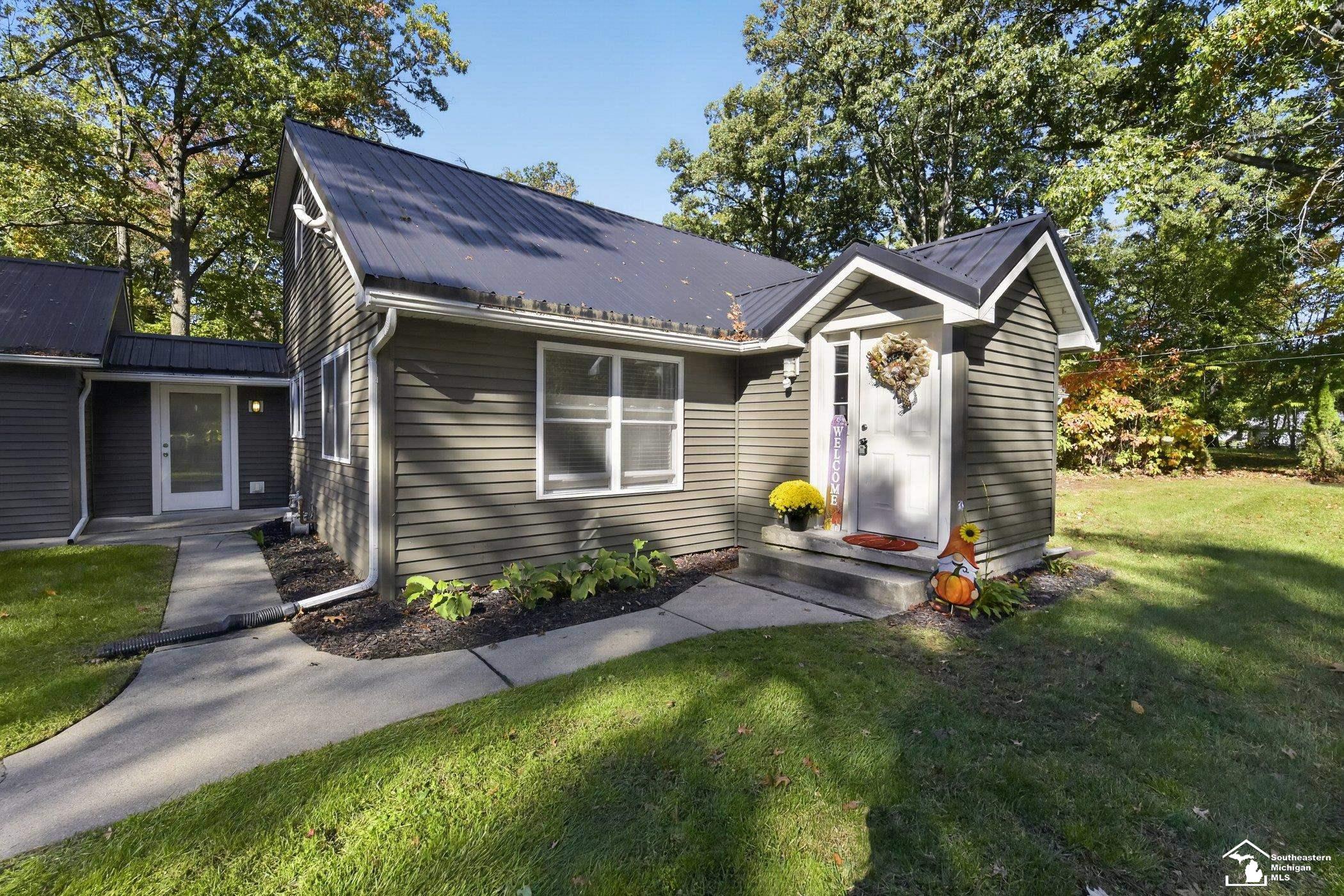 8161 Webster Drive