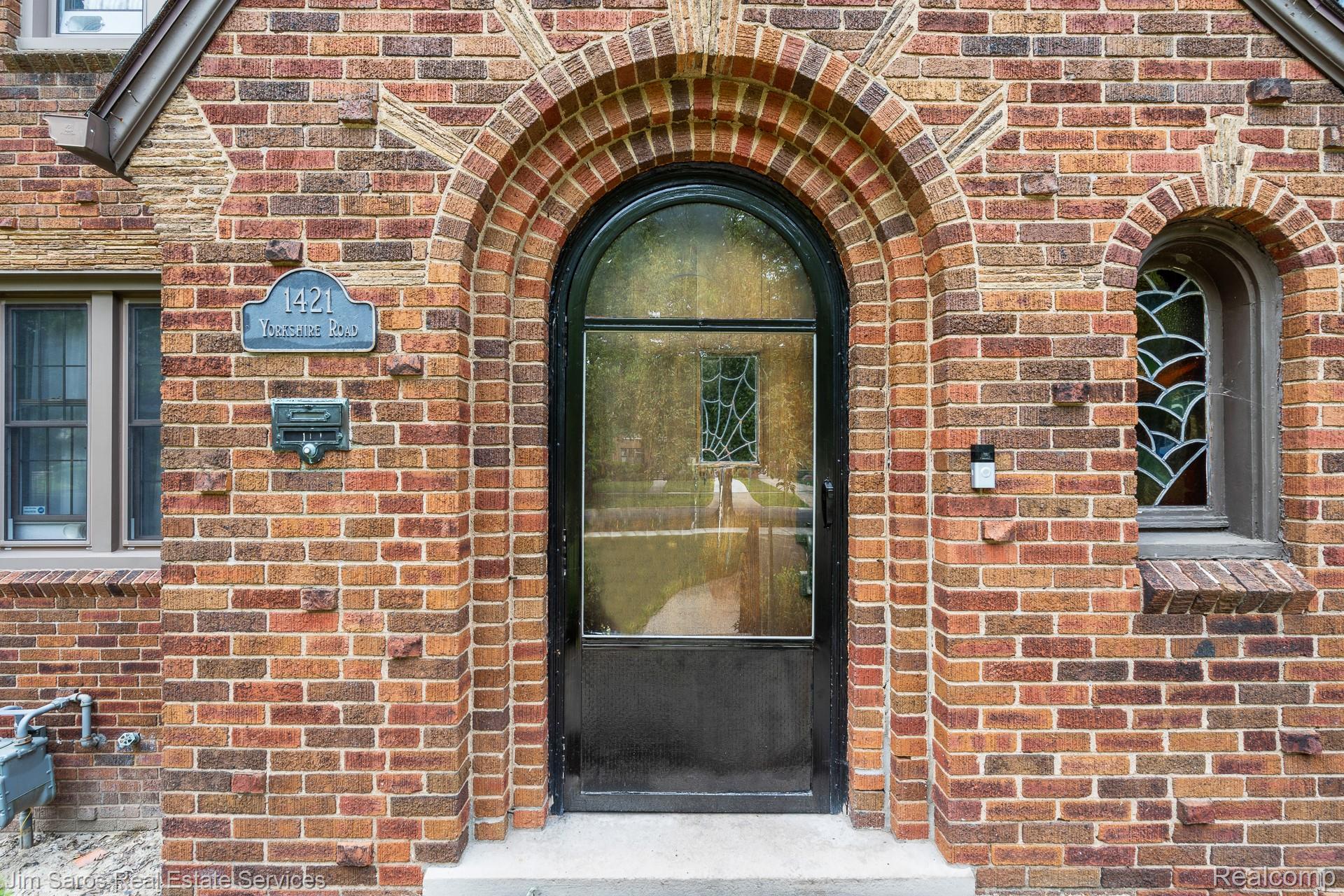 1421 Yorkshire Road
