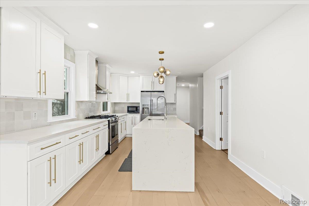 2679 Columbia Road