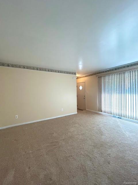 Troy City, Michigan 48083, United States, 3 Bedrooms Bedrooms, ,2 BathroomsBathrooms,Residential,Coming Soon,227571