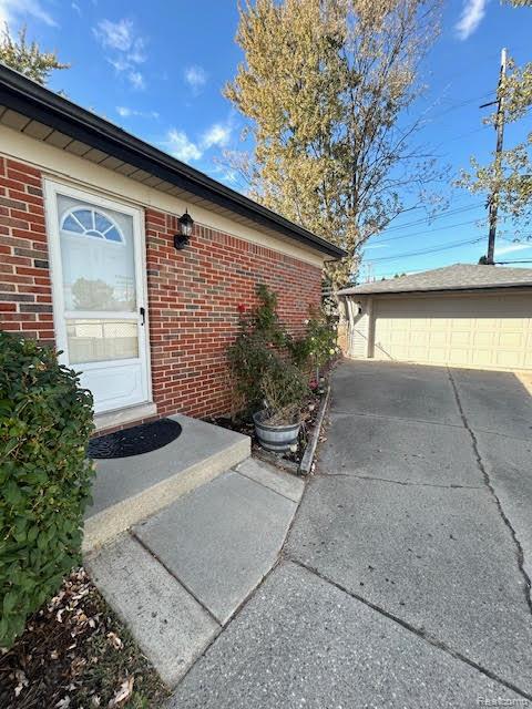 Troy City, Michigan 48083, United States, 3 Bedrooms Bedrooms, ,2 BathroomsBathrooms,Residential,Coming Soon,227571