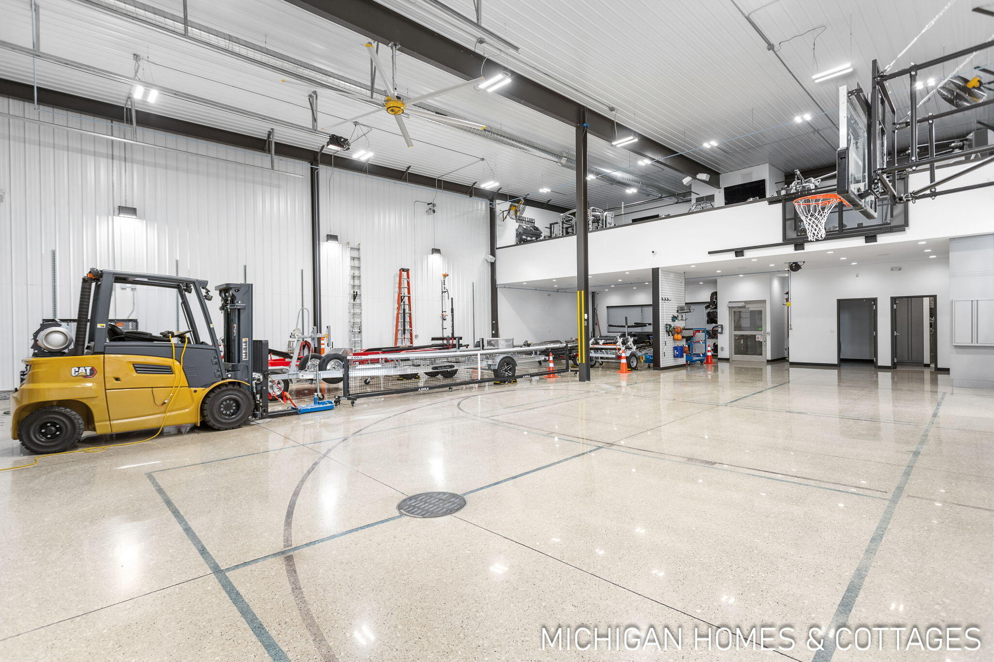 425 Douglas Avenue 10 & 20