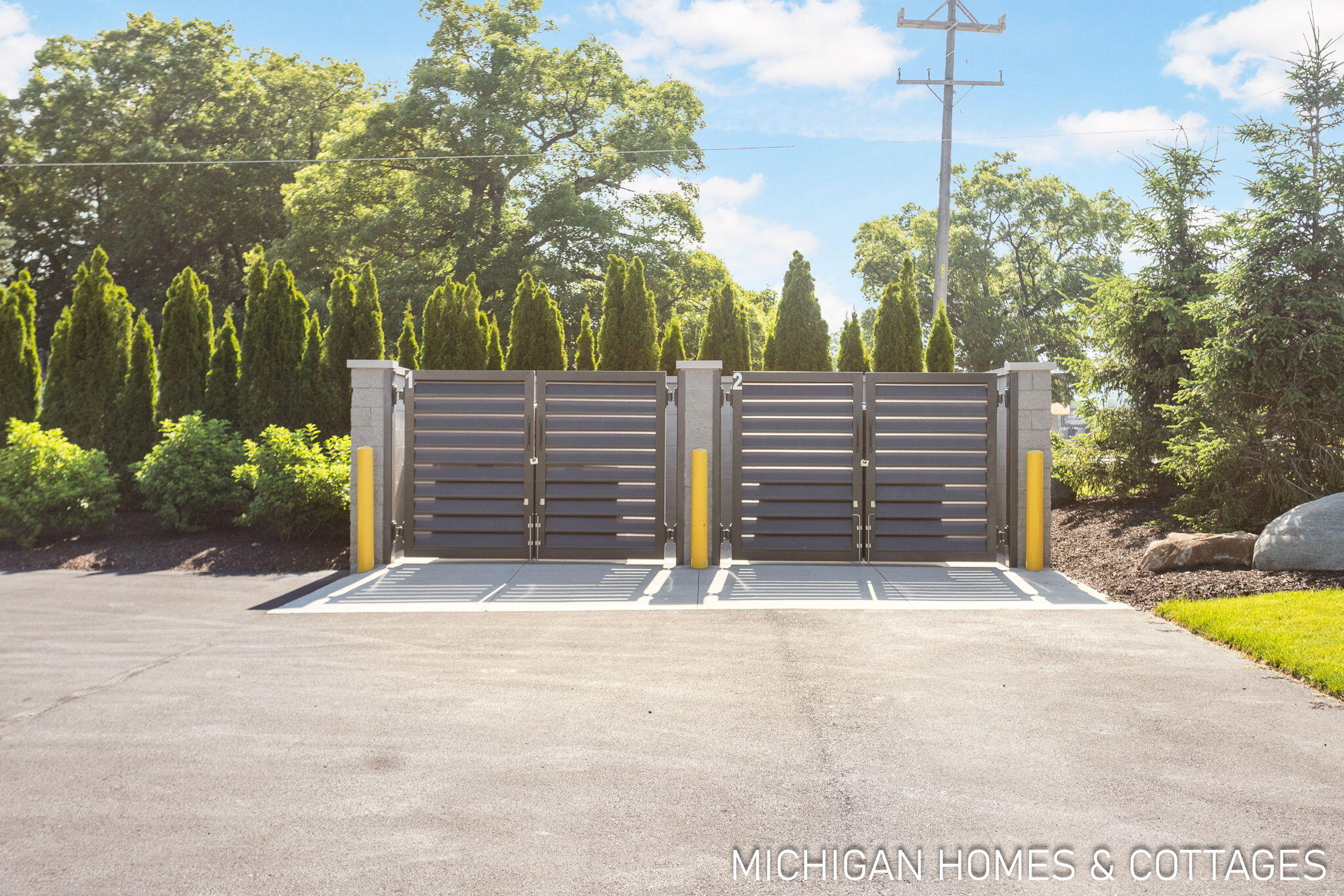 425 Douglas Avenue 10 & 20
