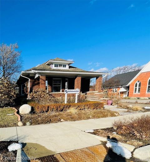 33432 Oakland Street Farmington City MI 48335