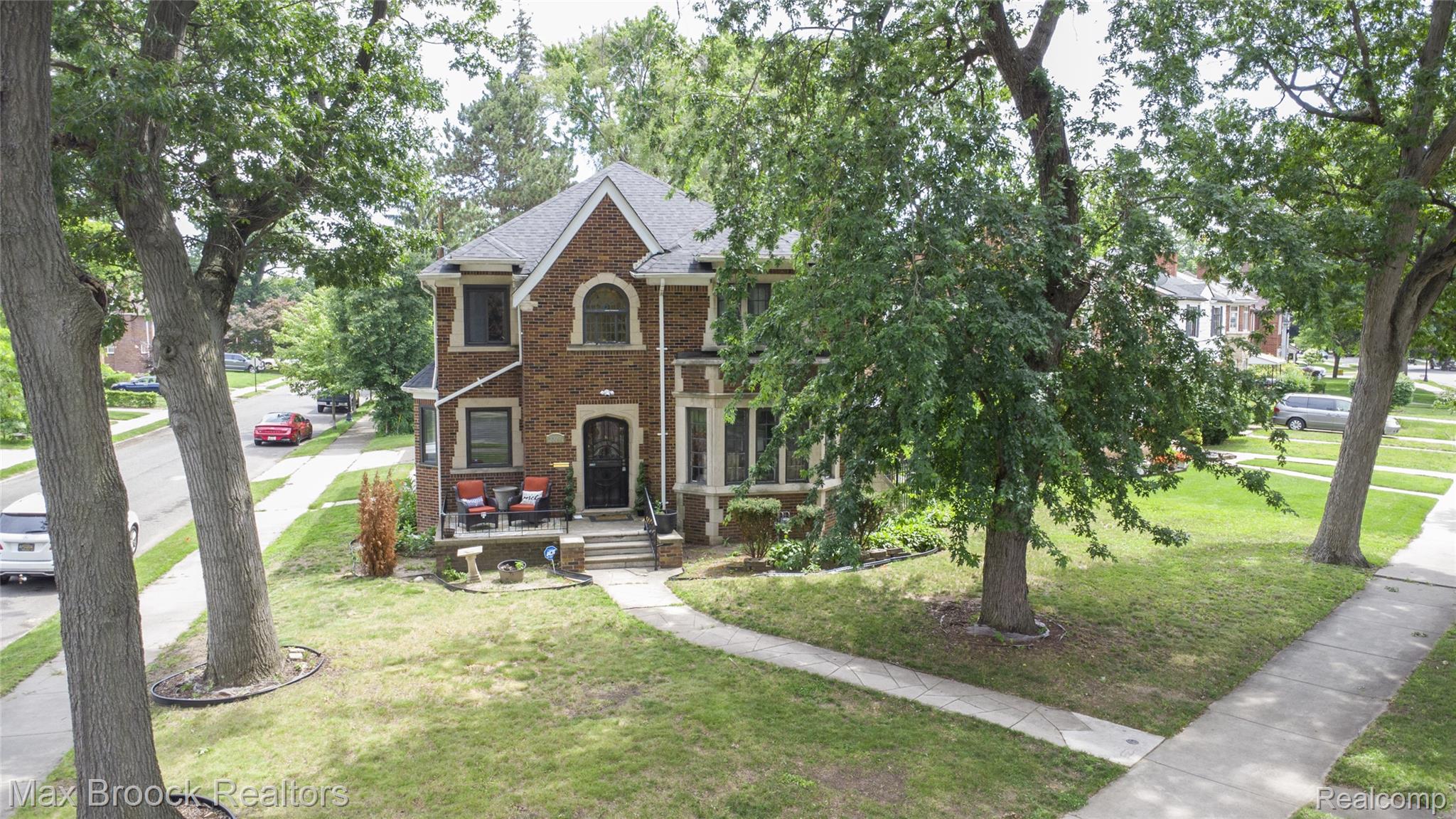 20096 Shrewsbury Road