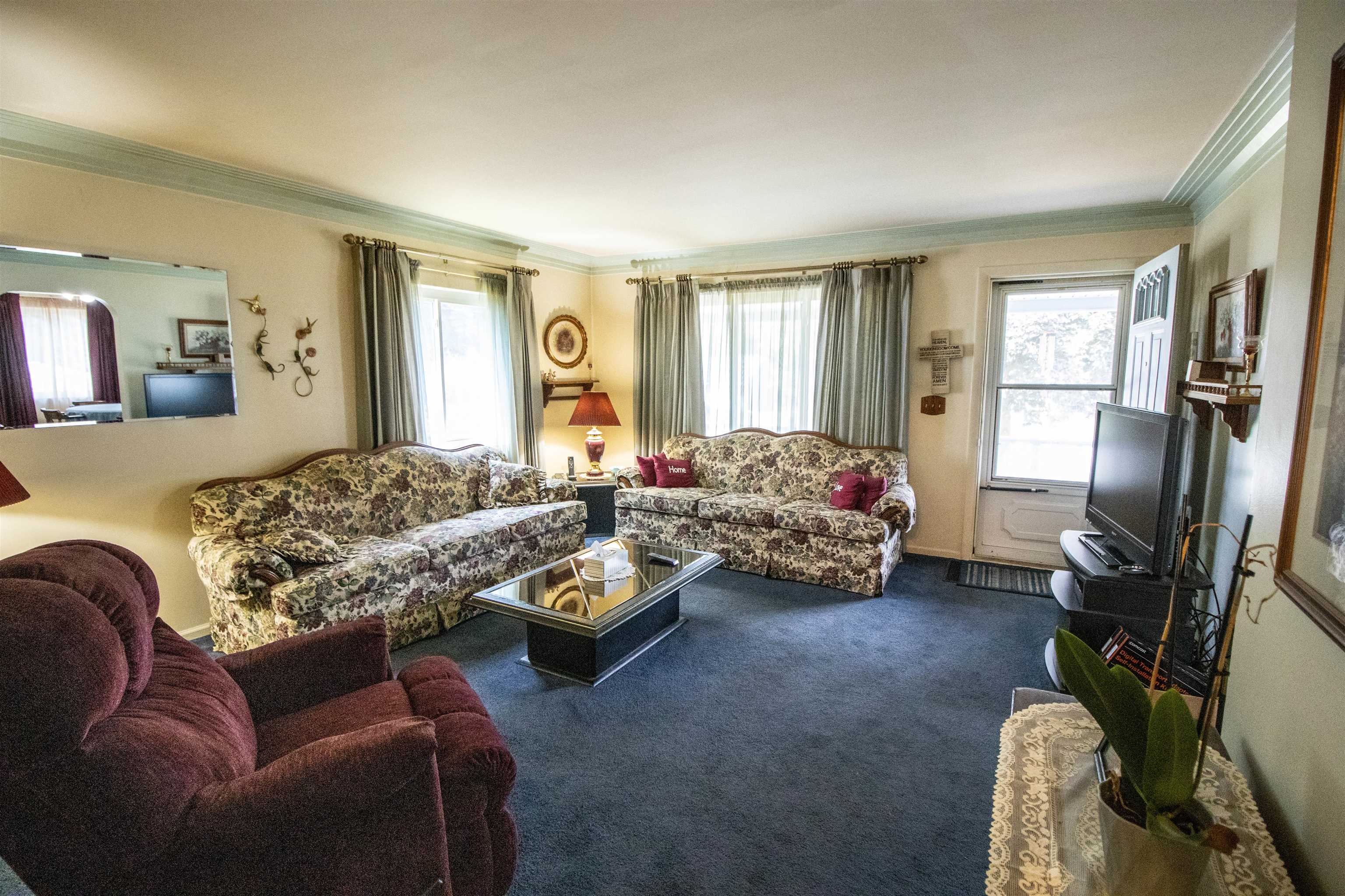 1050 Corydon Drive
