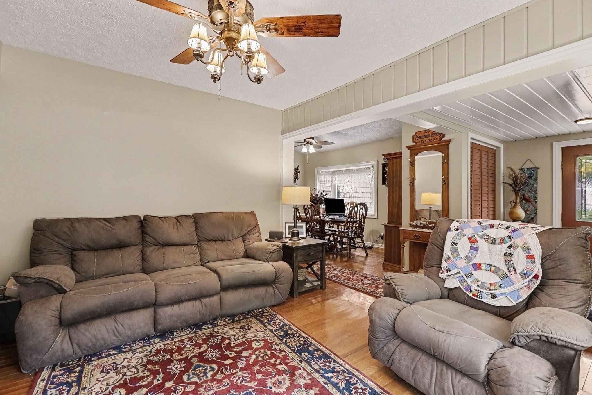 5518 River Road