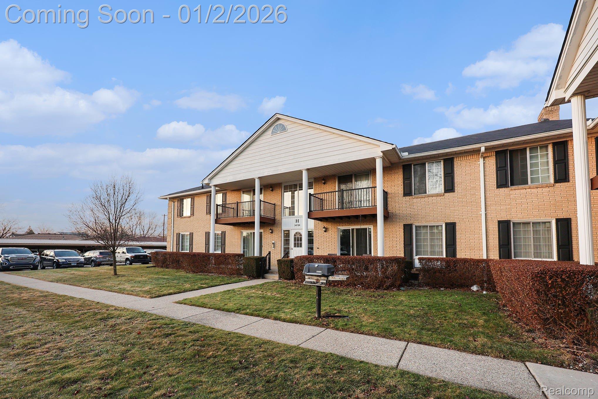 34720 Huntley Drive H 22