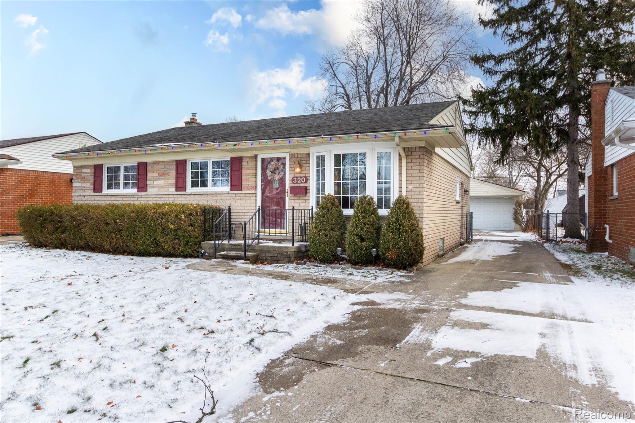 320 N Batchewana Street