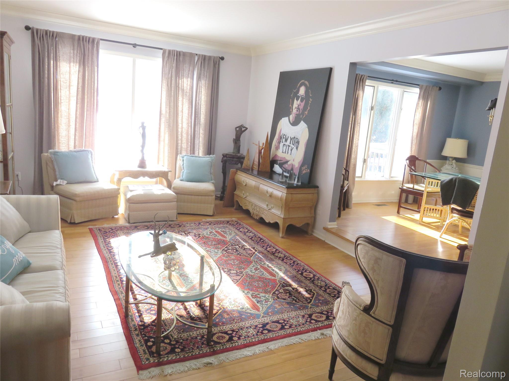 756 Great Oaks Drive