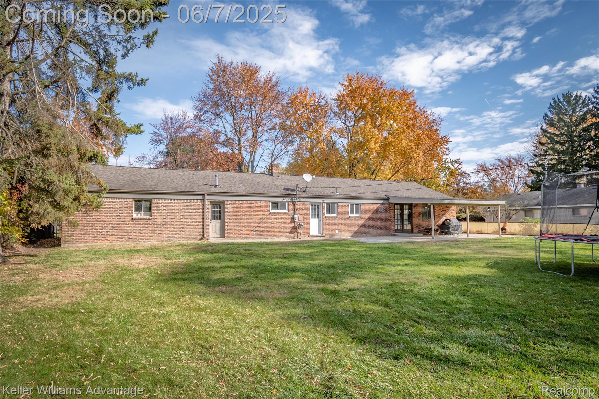 4879 Sundale Drive