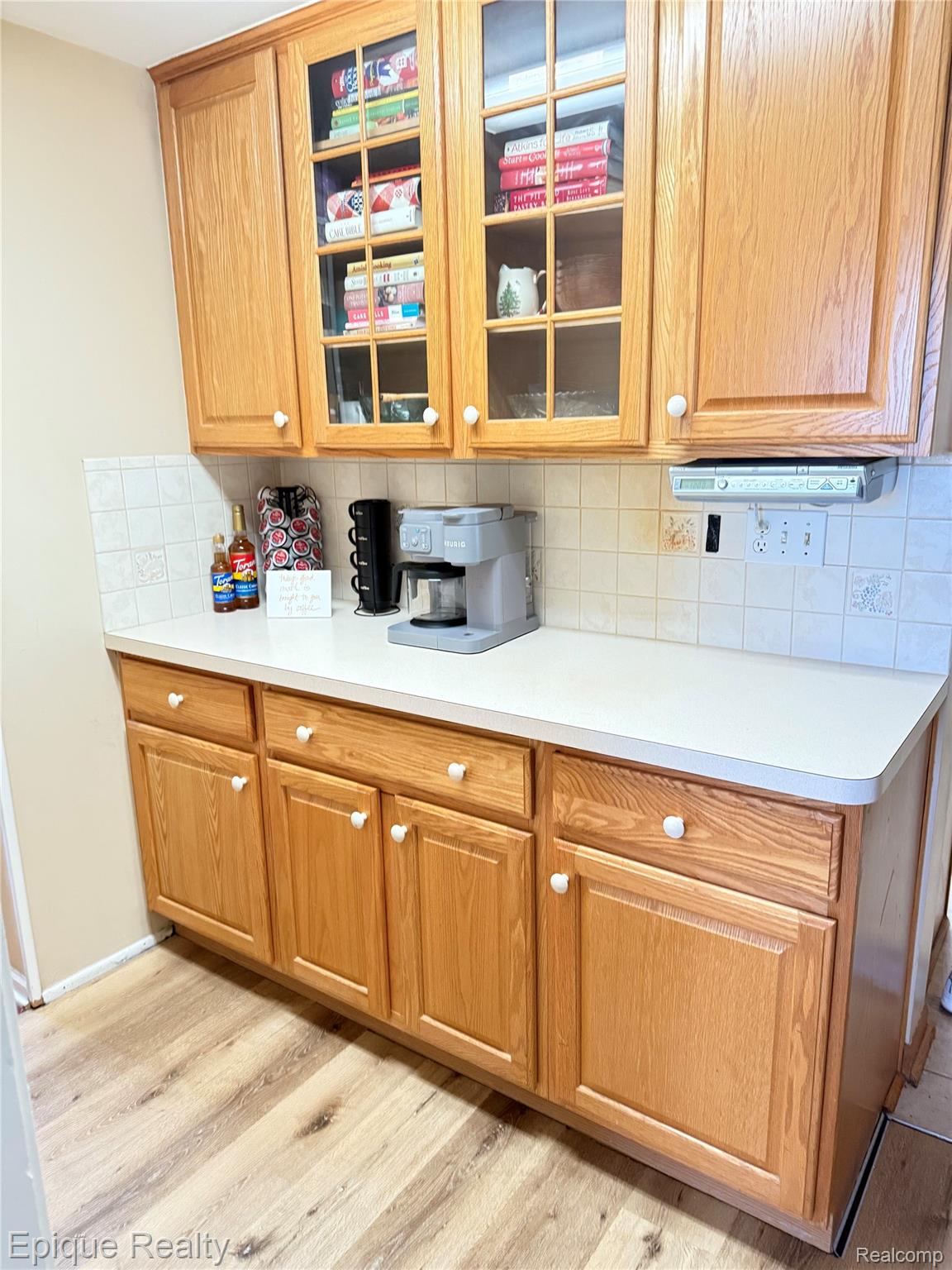 1421 E Mt Morris Road