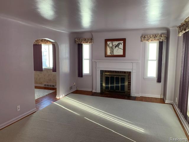 320 W McClellan Street