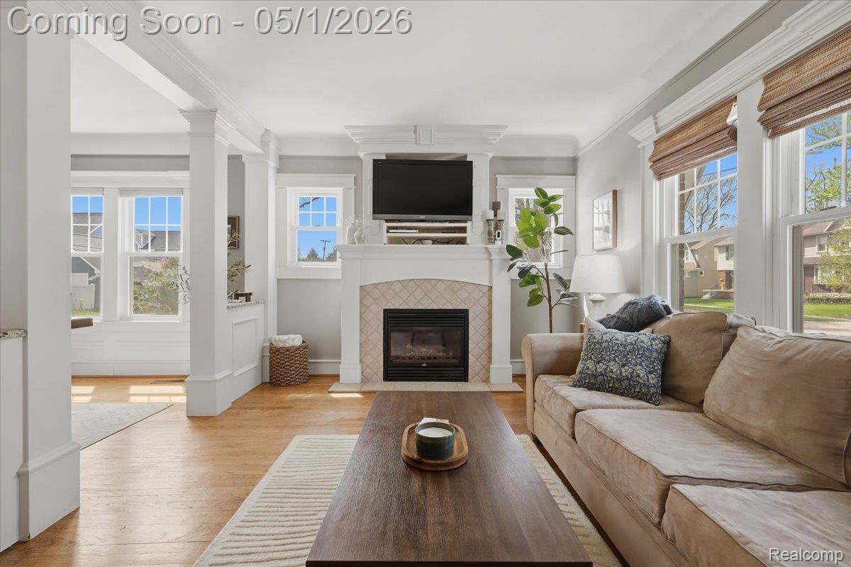 300 N Edison Avenue
