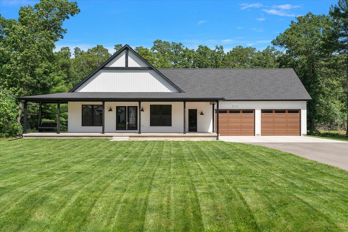412 Sabine Drive