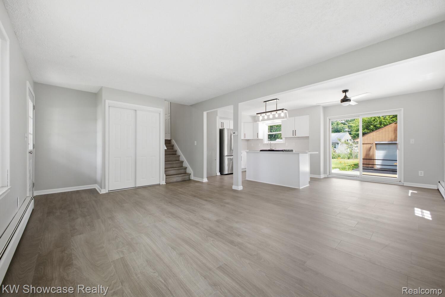 3412 W Clarice Avenue