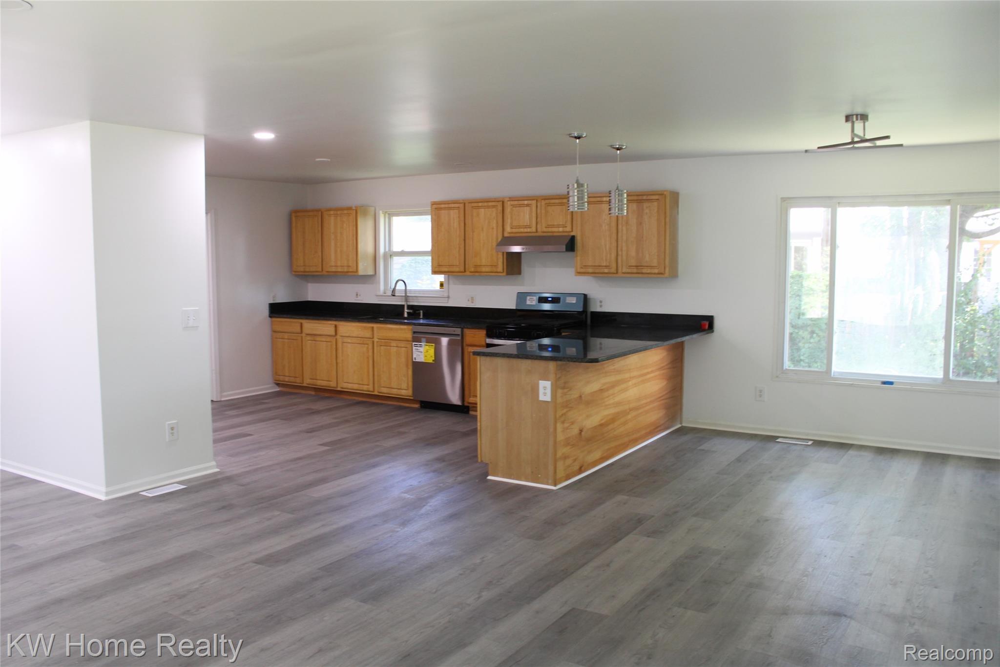 21304 Rockwell Street