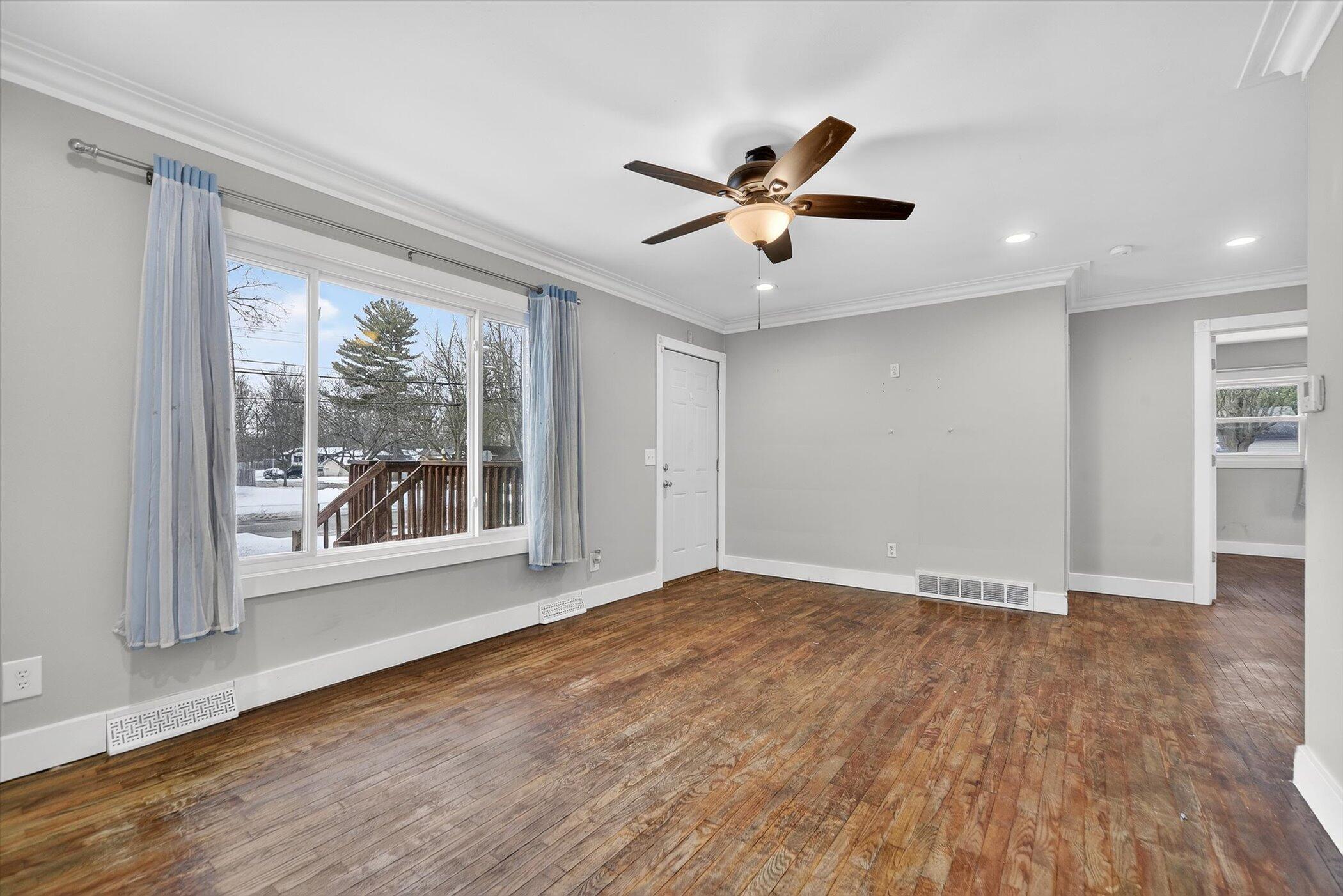 4613 Stafford Avenue