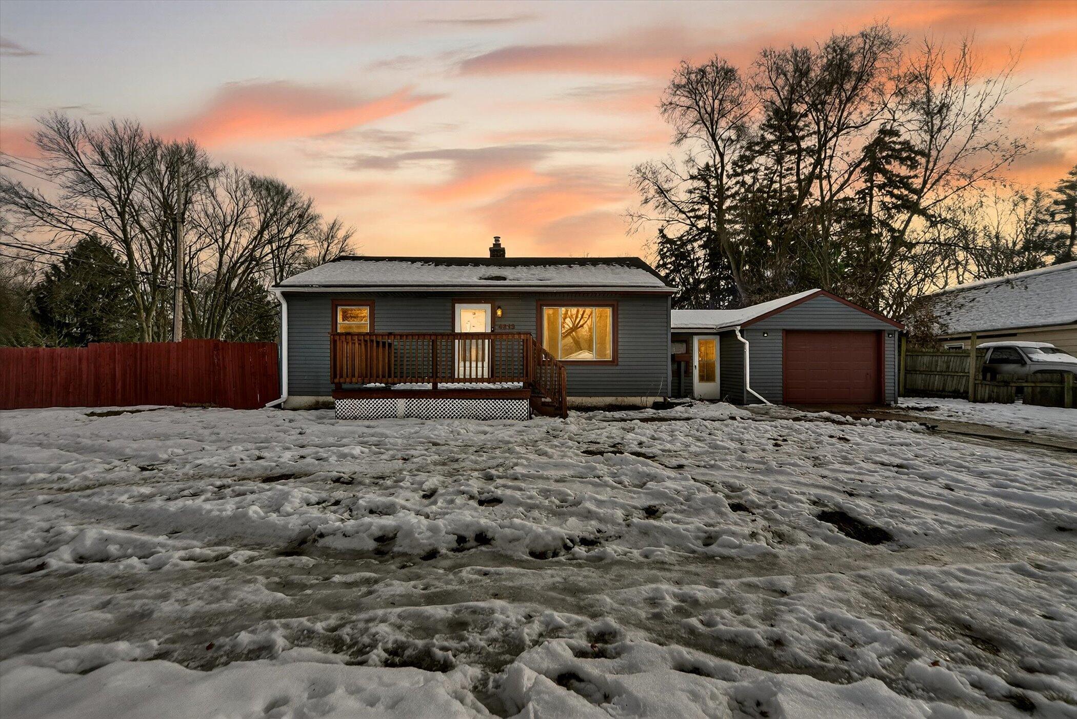 4613 Stafford Avenue