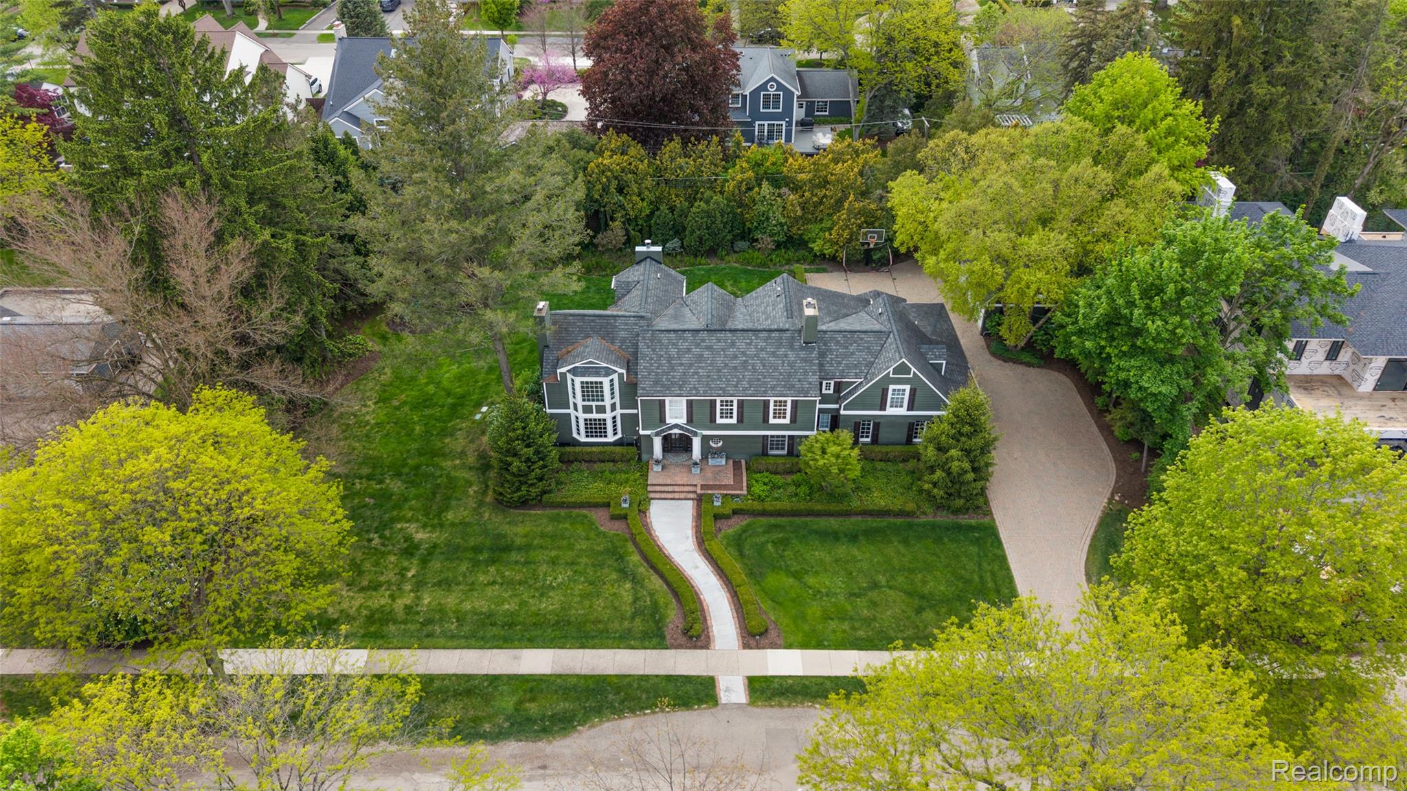 1269 Willow Lane