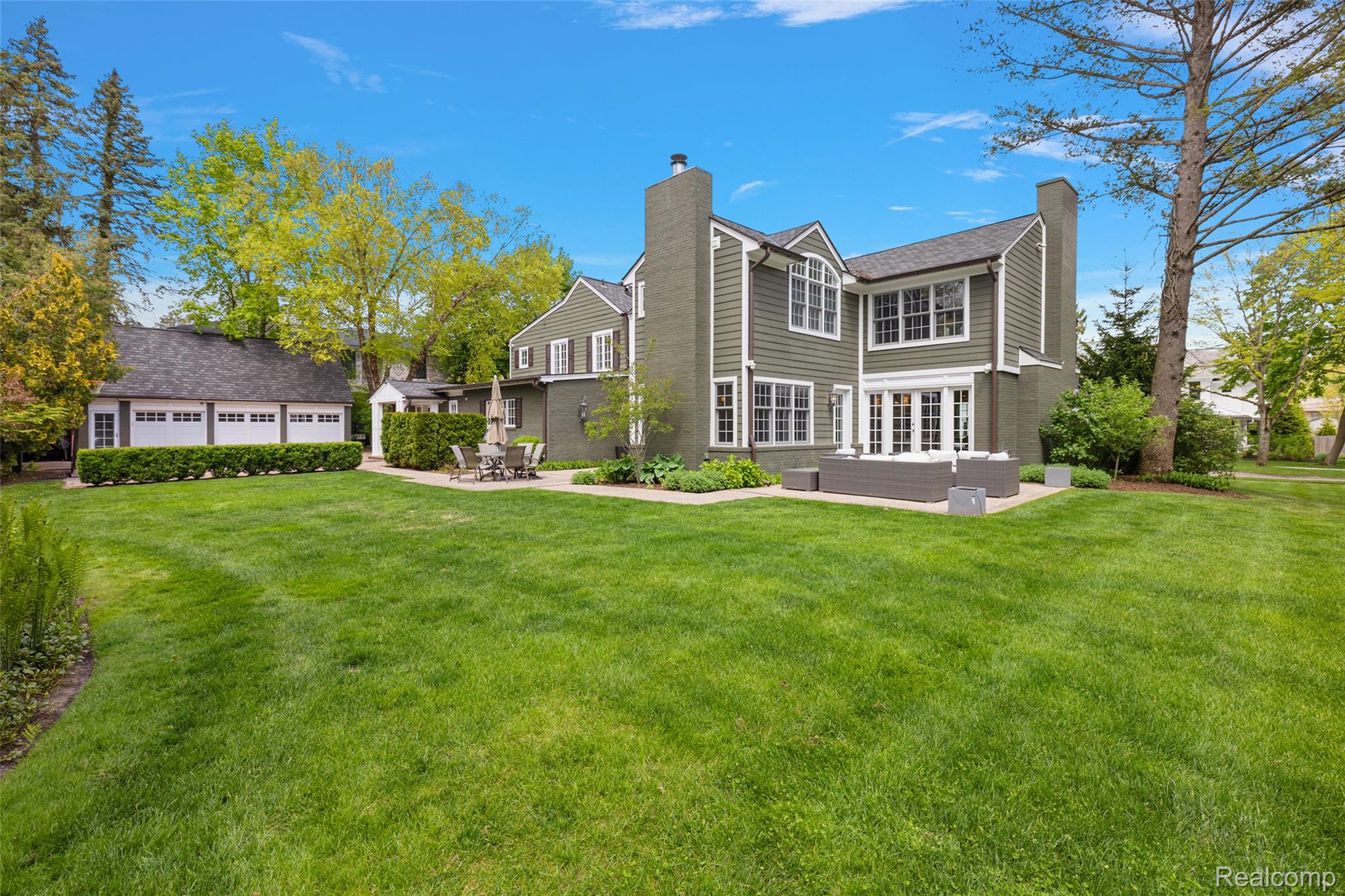 1269 Willow Lane