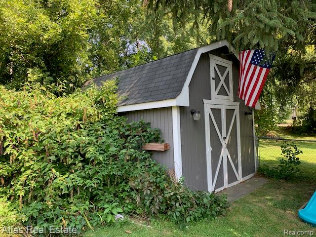 495 W Seymour Lake Road