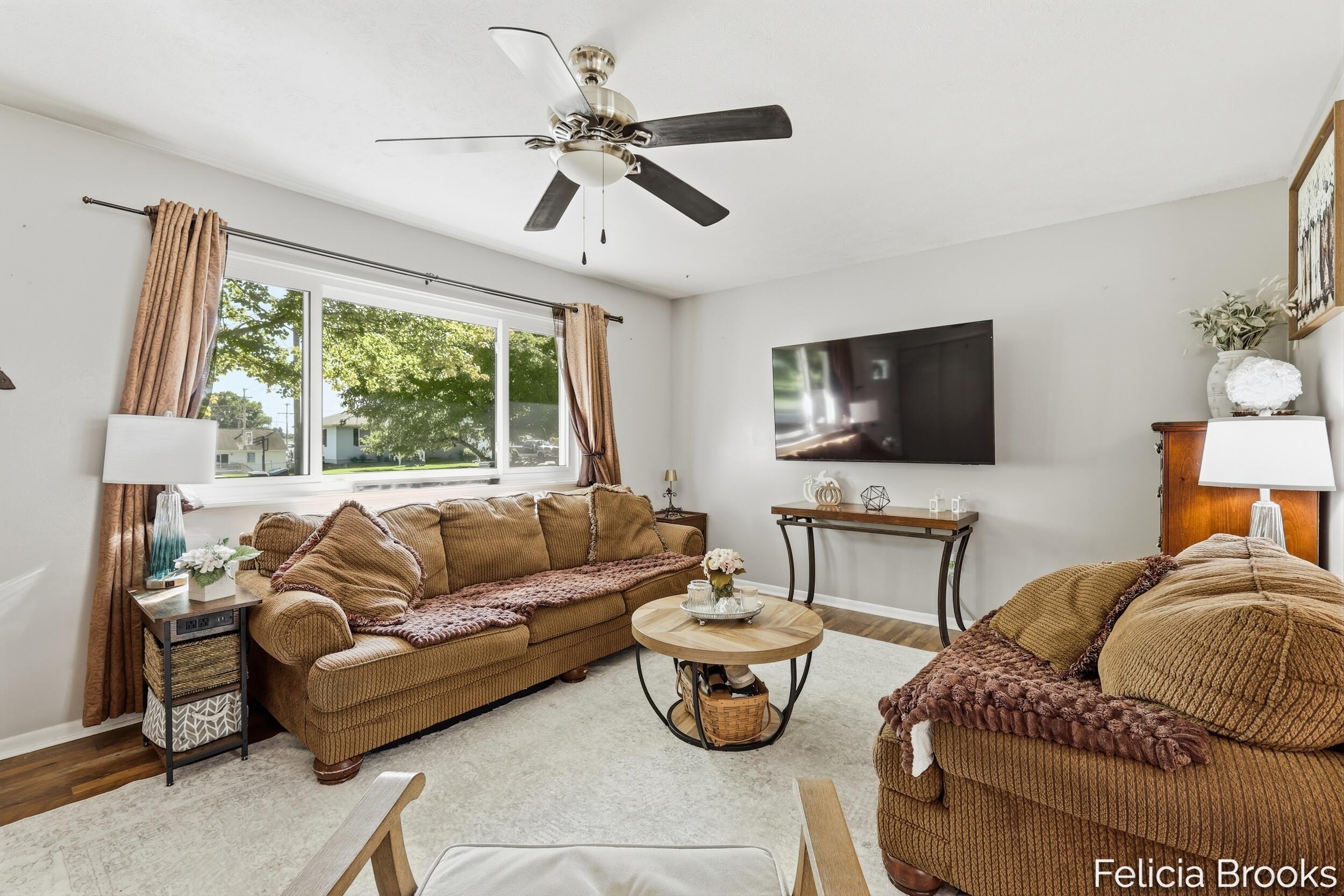 457 Parkside Avenue NW