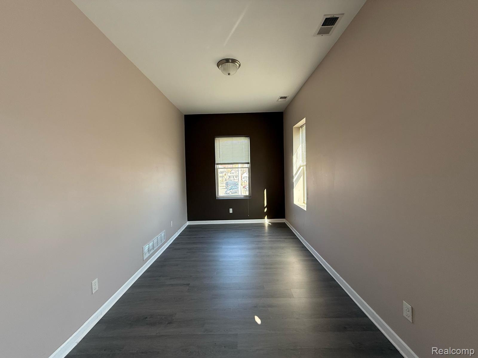 11901 JOSEPH CAMPAU Street 1