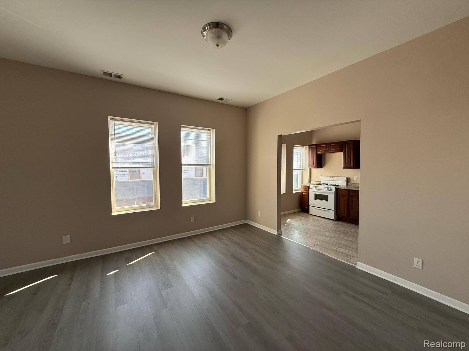 11901 JOSEPH CAMPAU Street 1