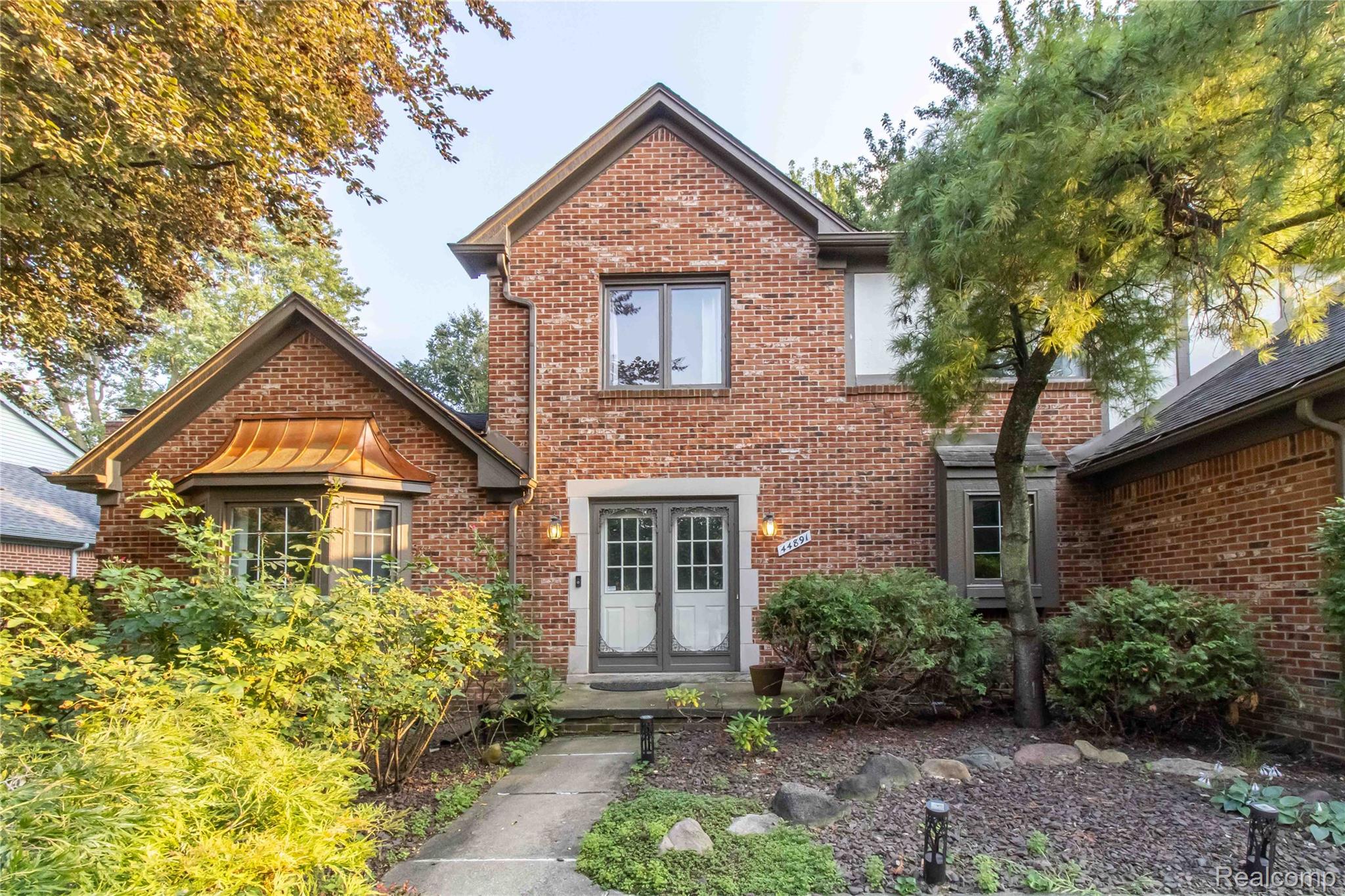 44891 Huntingcross Drive