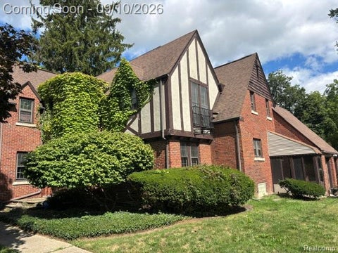 Photo of 149 Ottawa Drive, Pontiac City, MI 48341 (MLS # 20261071758)