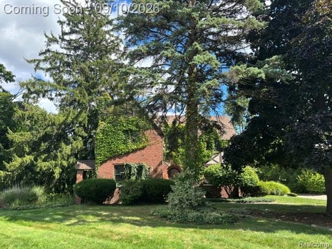 Tiny photo for 149 Ottawa Drive, Pontiac City, MI 48341 (MLS # 20261071758)