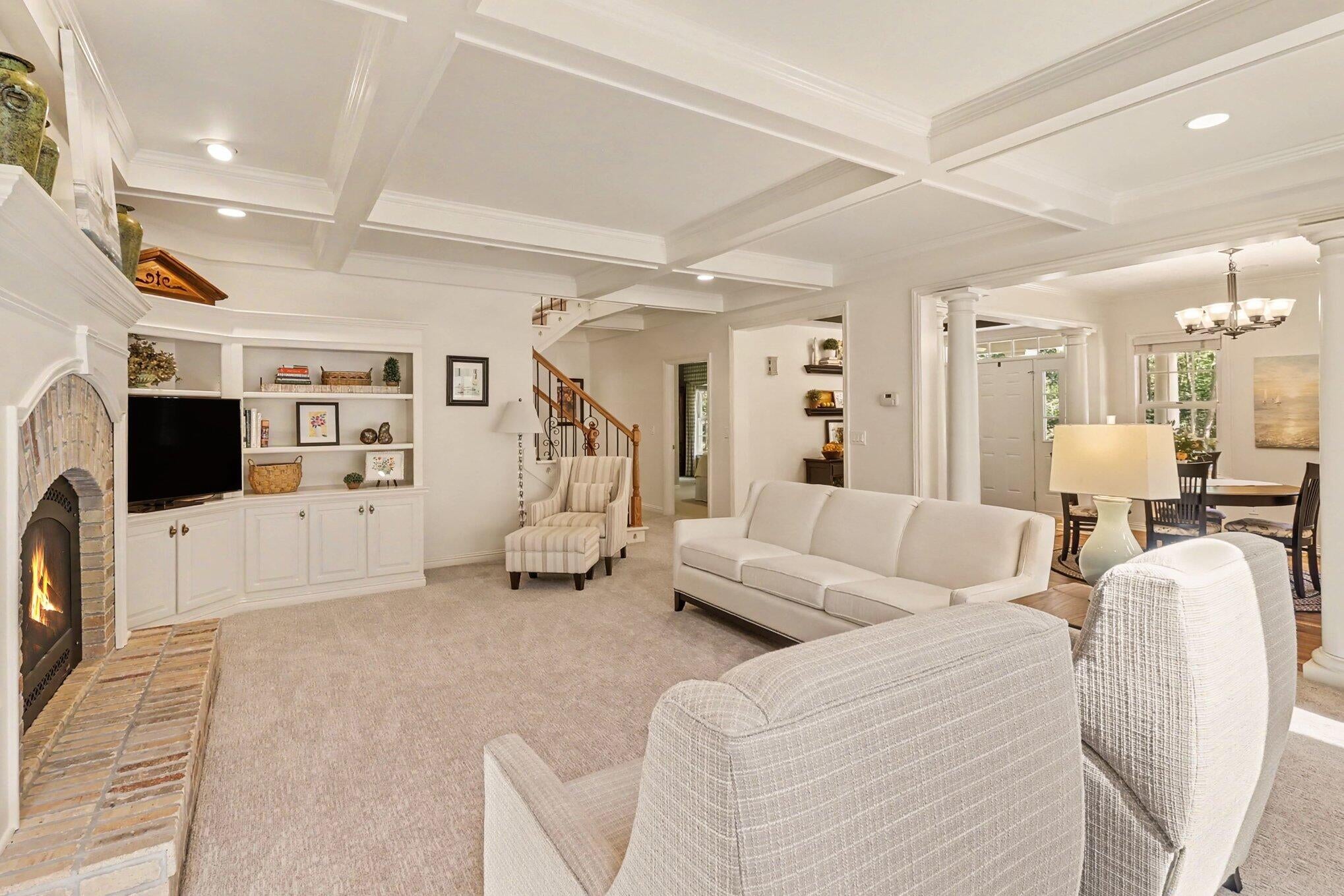 4085 Cygnet Court