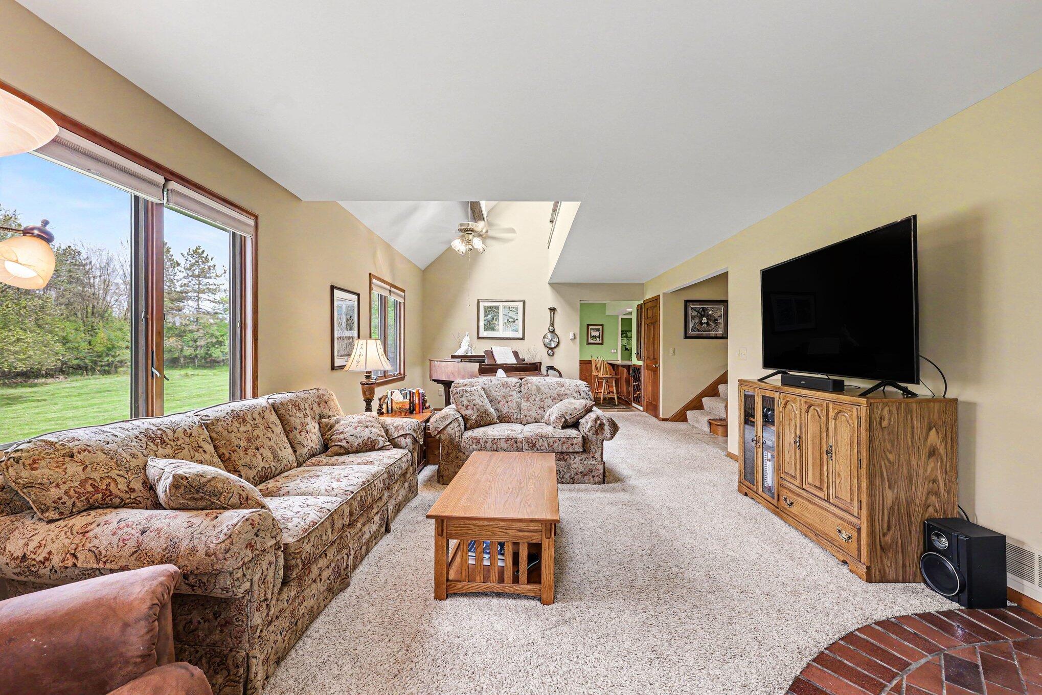 1971 Weatherhill Drive
