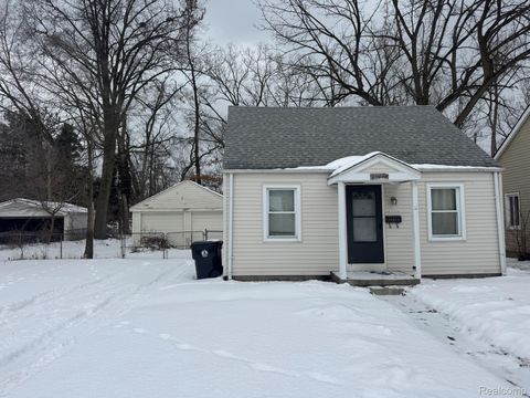 25012 Midland Redford Charter Township MI 48239