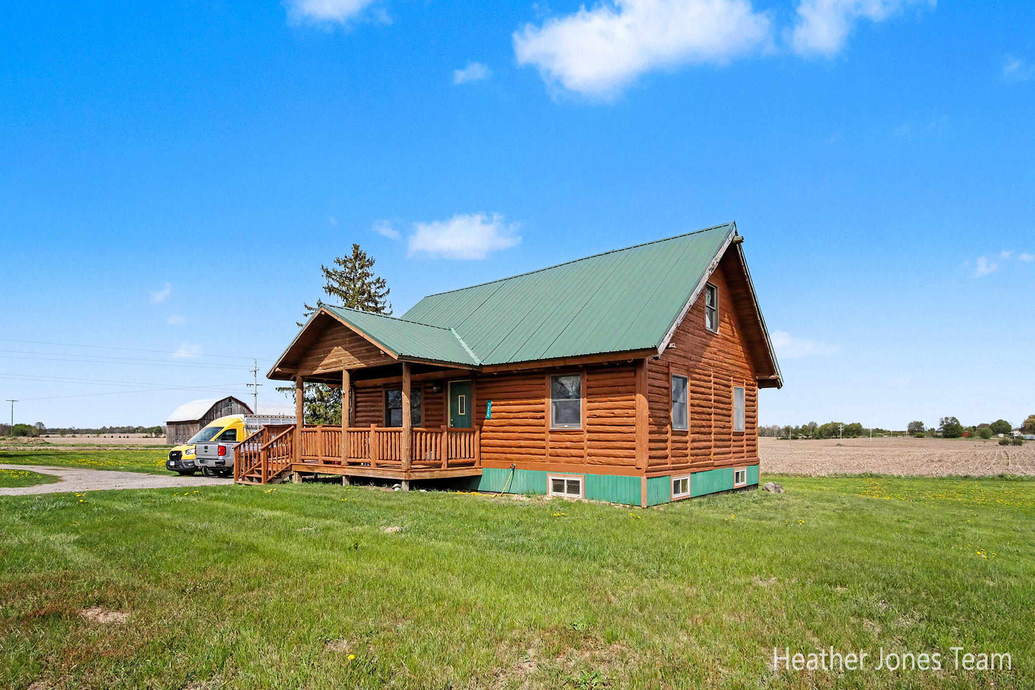 8038 N Greenville Road