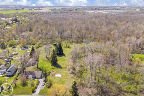 5577 Tice Road Fort Gratiot Charter Township MI 48094