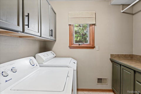 Tiny photo for 2090 Sherwood Court, Ortonville Village, MI 48462 (MLS # 20261084498)