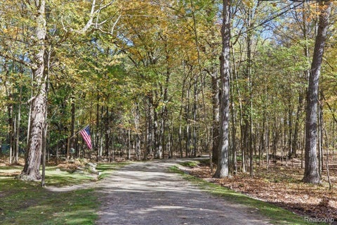 Tiny photo for 2090 Sherwood Court, Ortonville Village, MI 48462 (MLS # 20261084498)