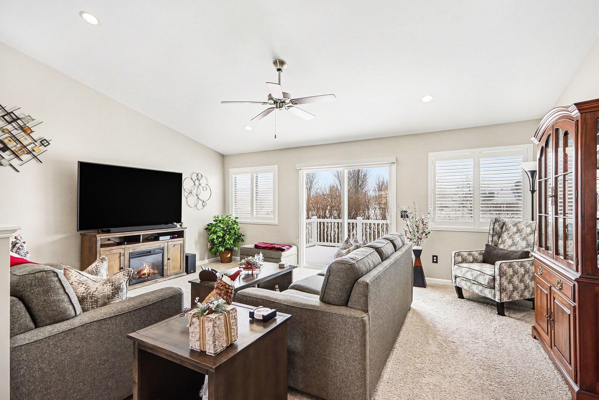 8025 W Sturtevant Avenue