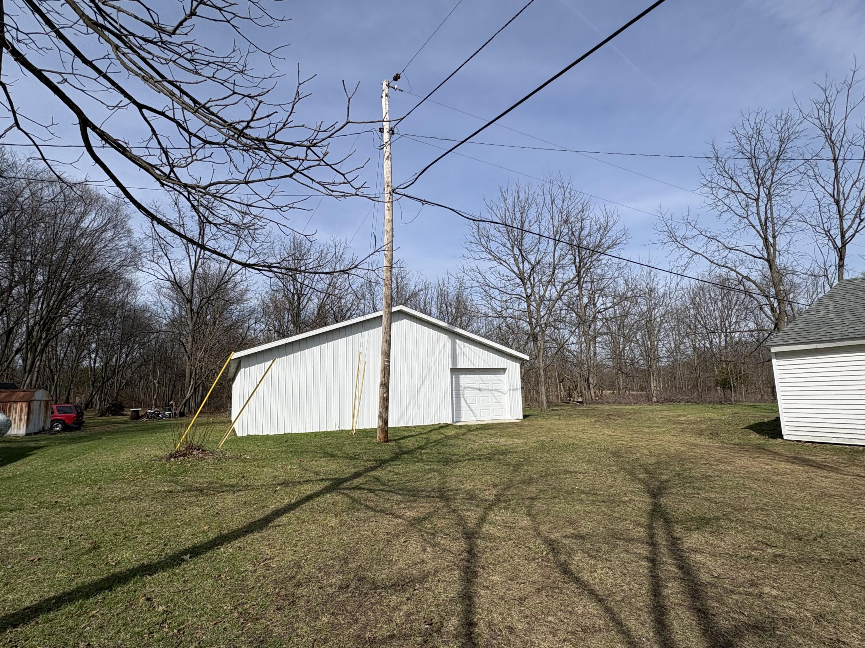 1909 Bell Road