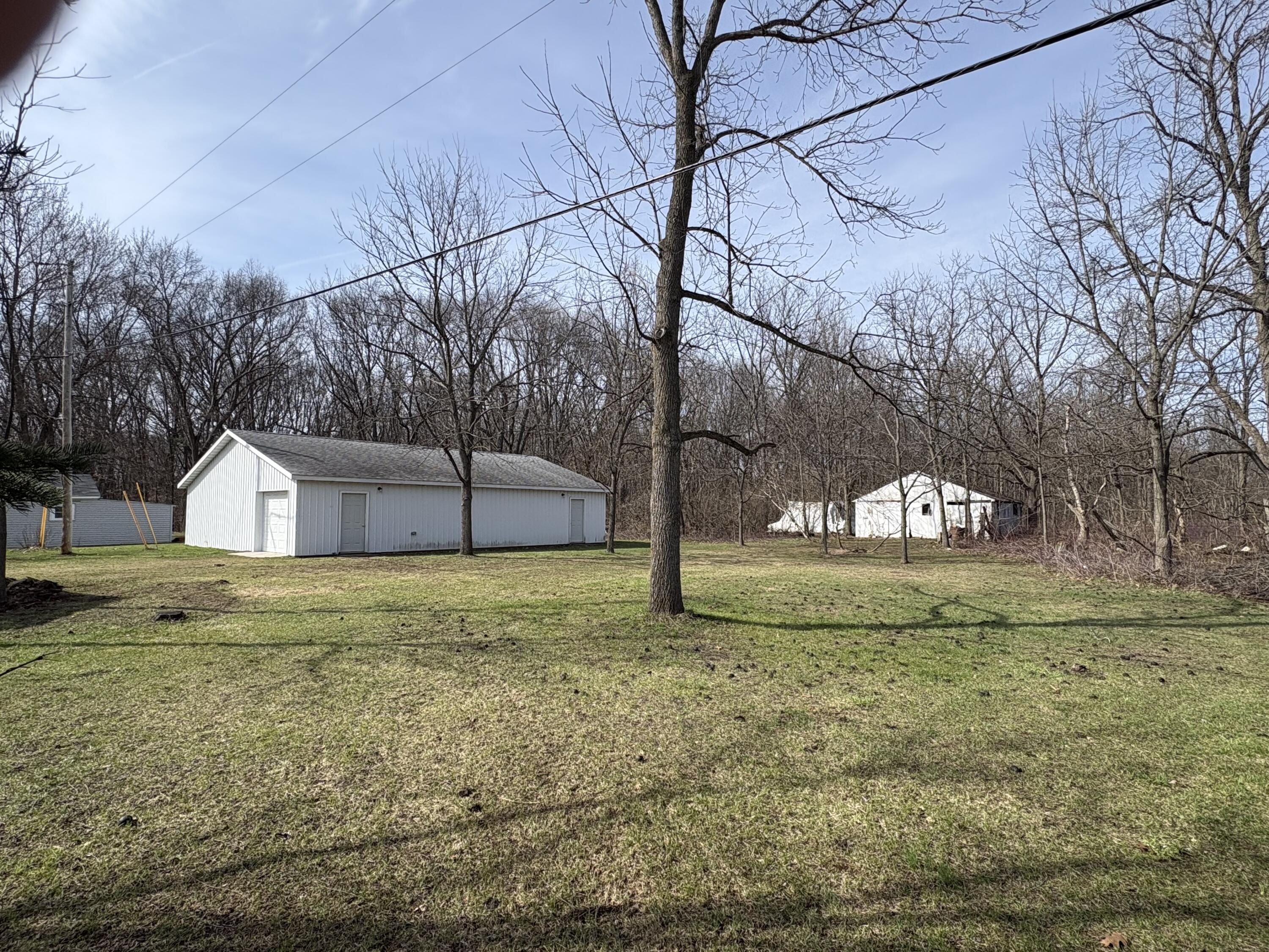 1909 Bell Road