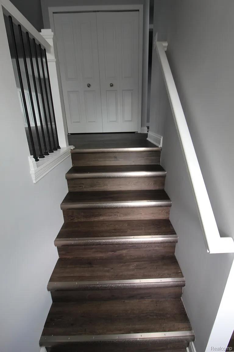 29451-29515 Hoover Rd