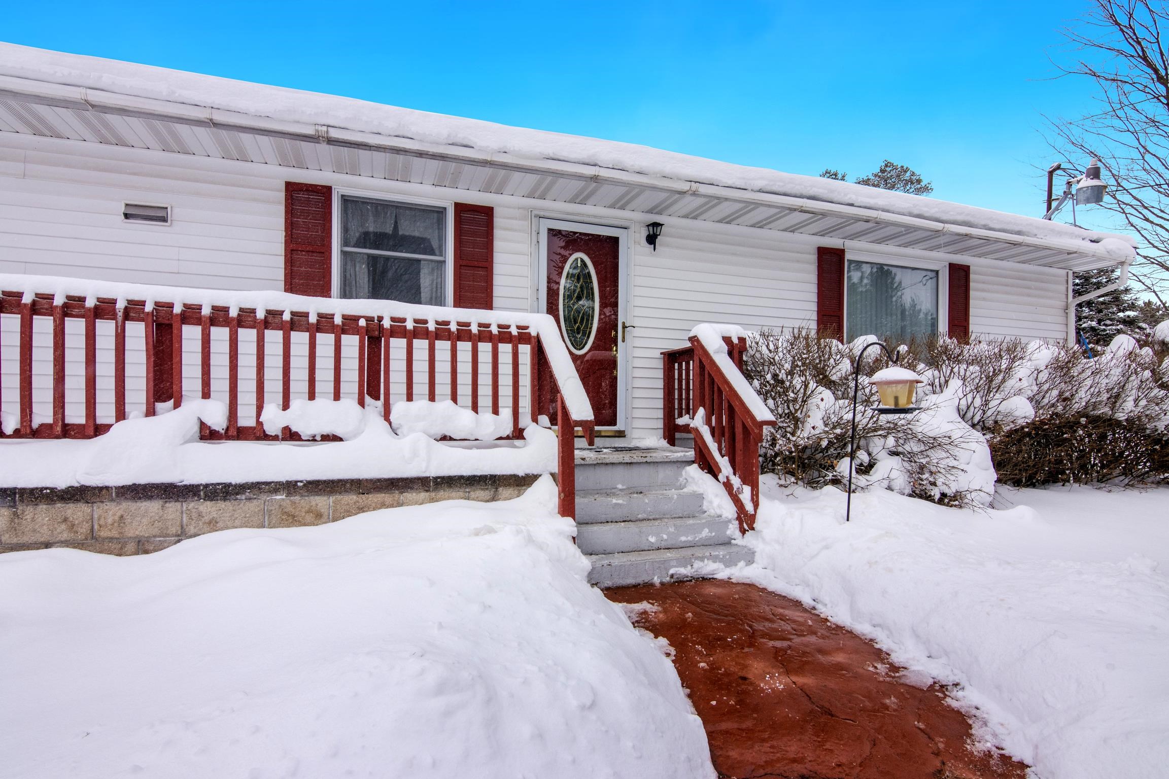 1317 E Wexford Avenue